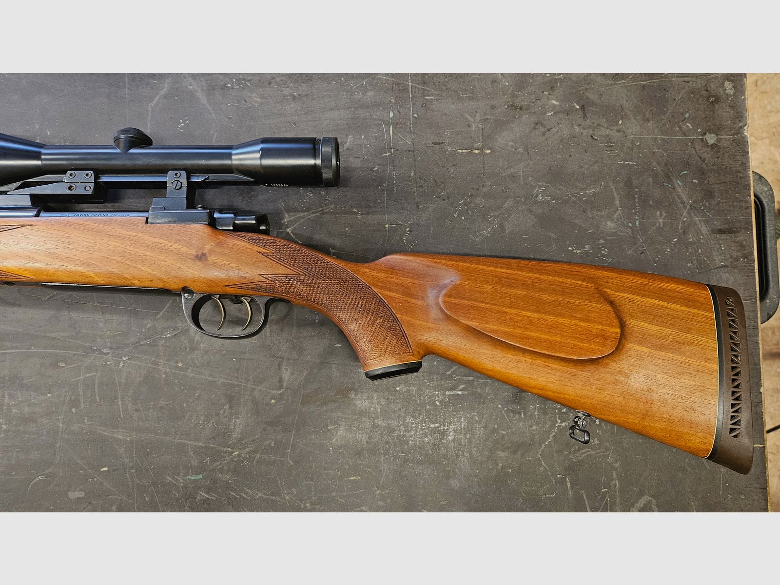 Zastava 98er in 7x64 mit Zeiss ZF in 6x42