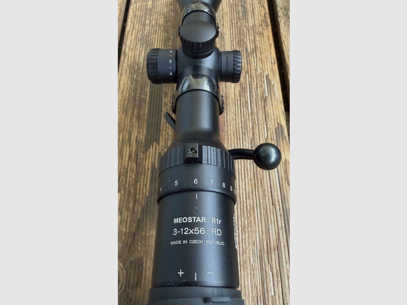 ZBROJOVKA BRNO CZ 557 Luxe avec Meopta 3 - 12x56 RD .30-06Spring