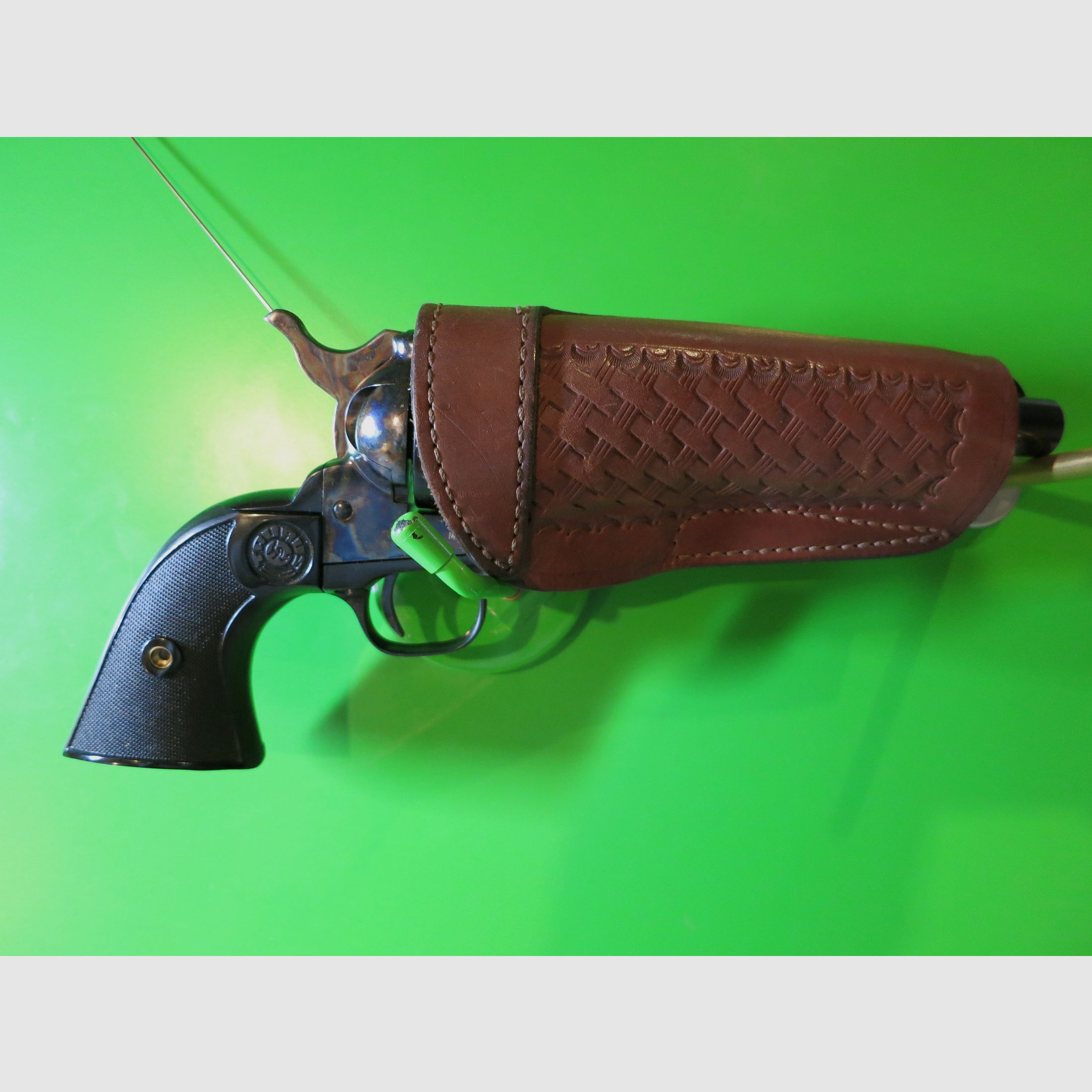 Gürtelholster Revolver,  Leder, 5,5"Revolver, Lederholster für Single Action Revolver Colt SAA Clones