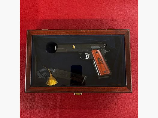 Smith & Wesson 1911 Rolling Thunder
