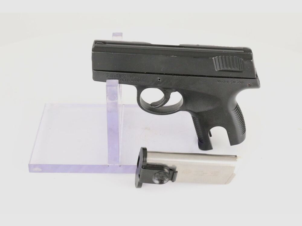 S&W SW380