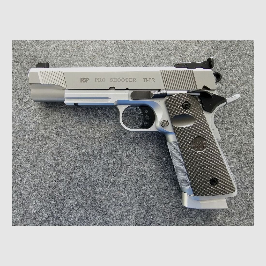 RBF 1911 Manufacturer Ltd. PRO SHOOTER Ti-Fr, 5"