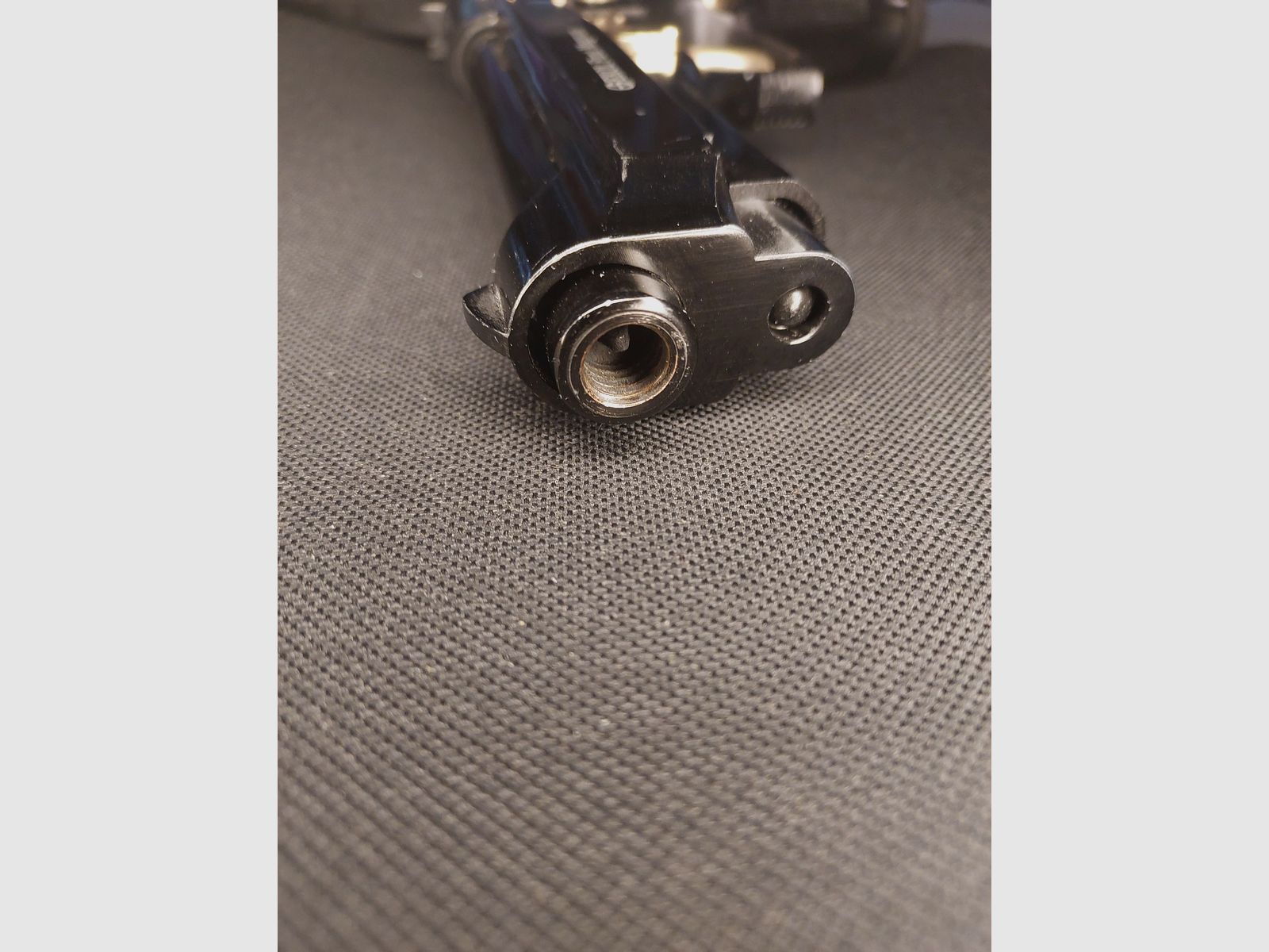 Ekol Firat Magnum Schreckschuss Pistole Schwarz/Gold Kal. 9mm P.A.K. (PTB 1112)