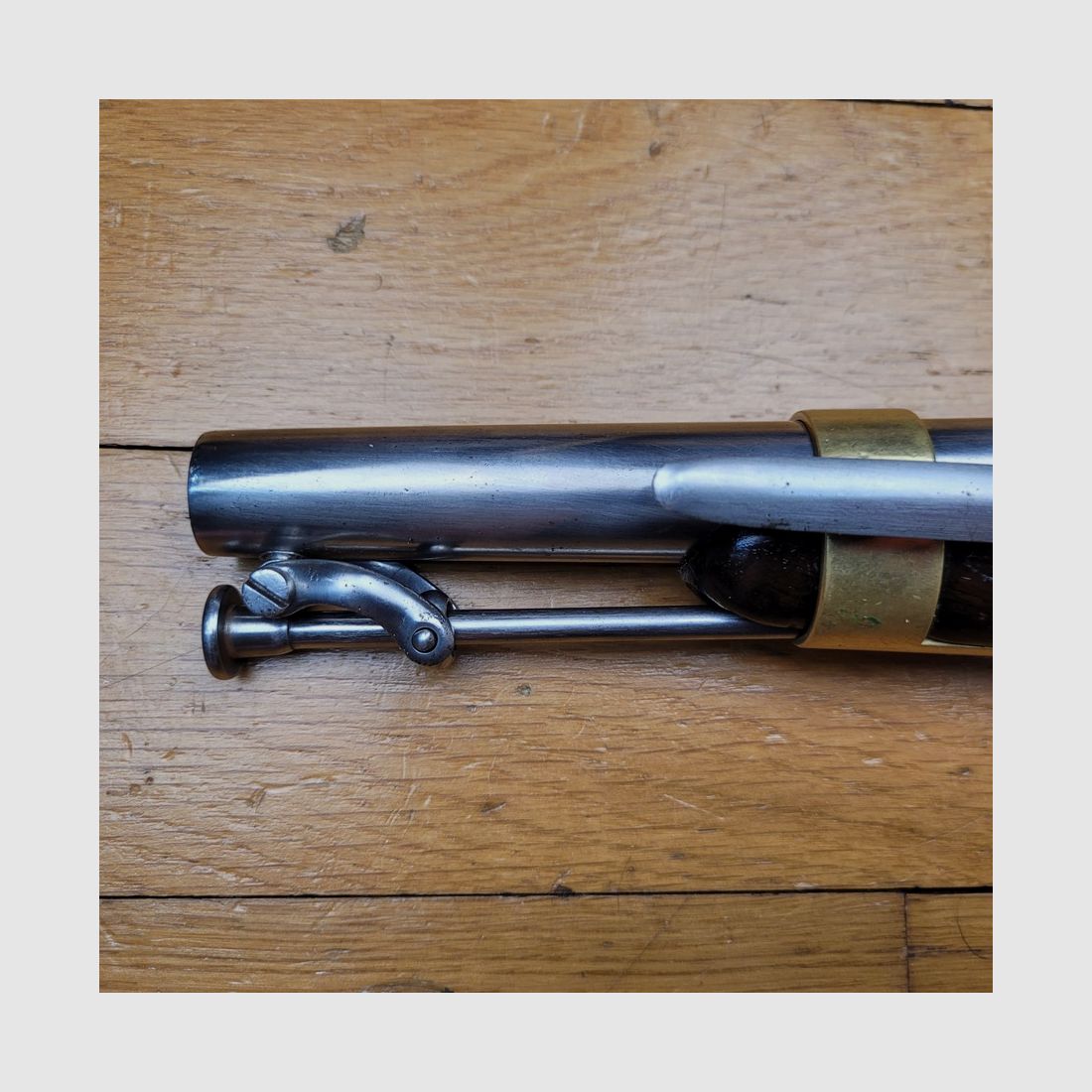 Magnifique Pistolet de Marine modèle 1837 du 1er type – « quasi » non modifié – Manufacture Royale de Tulle en 1841 – Ancre en calotte – Beaux poinçons bien homogènes – Arme rare – État TBE à sup, image 22 sur 22
