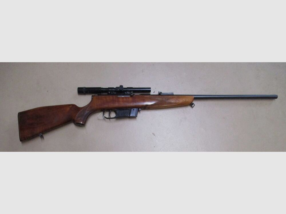 Zelfladende geweer .22lr Voere Oostenrijk met richtkijker Automaat