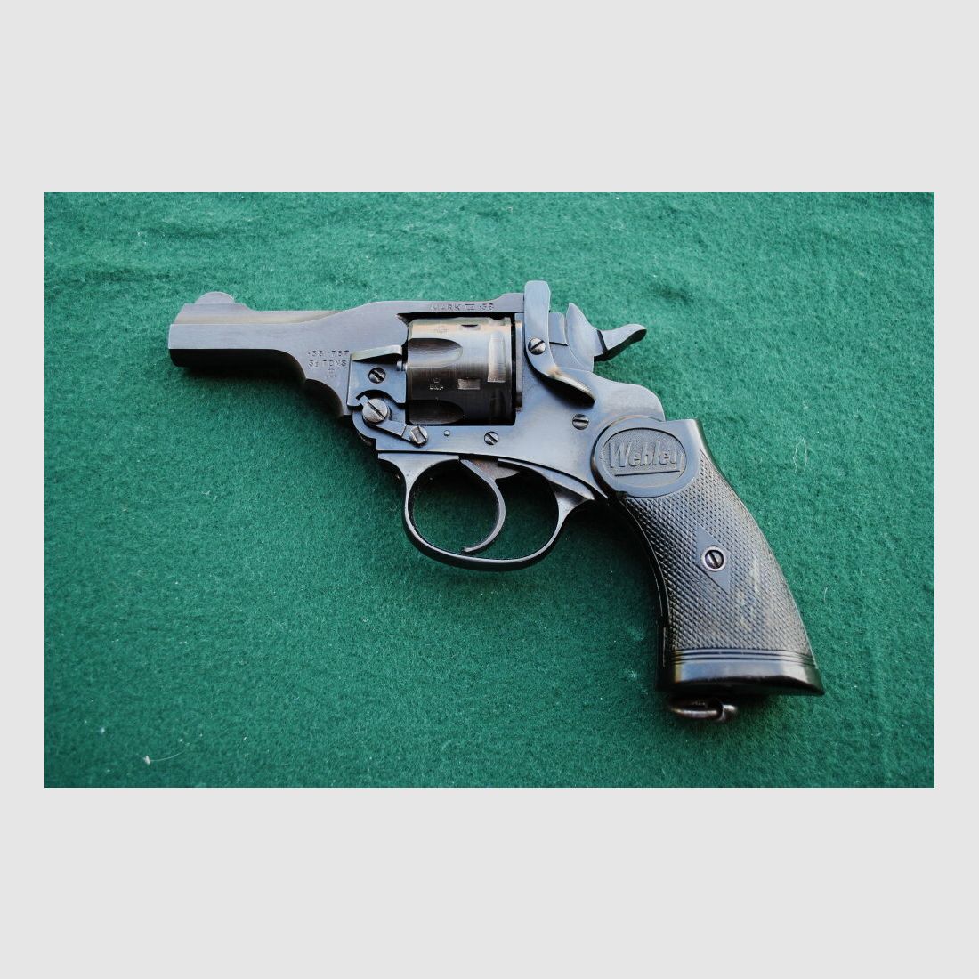 Webley & Scott MK IV, rara versione da 3