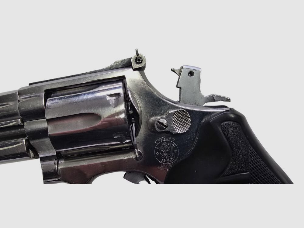 Smith & Wesson M686-1