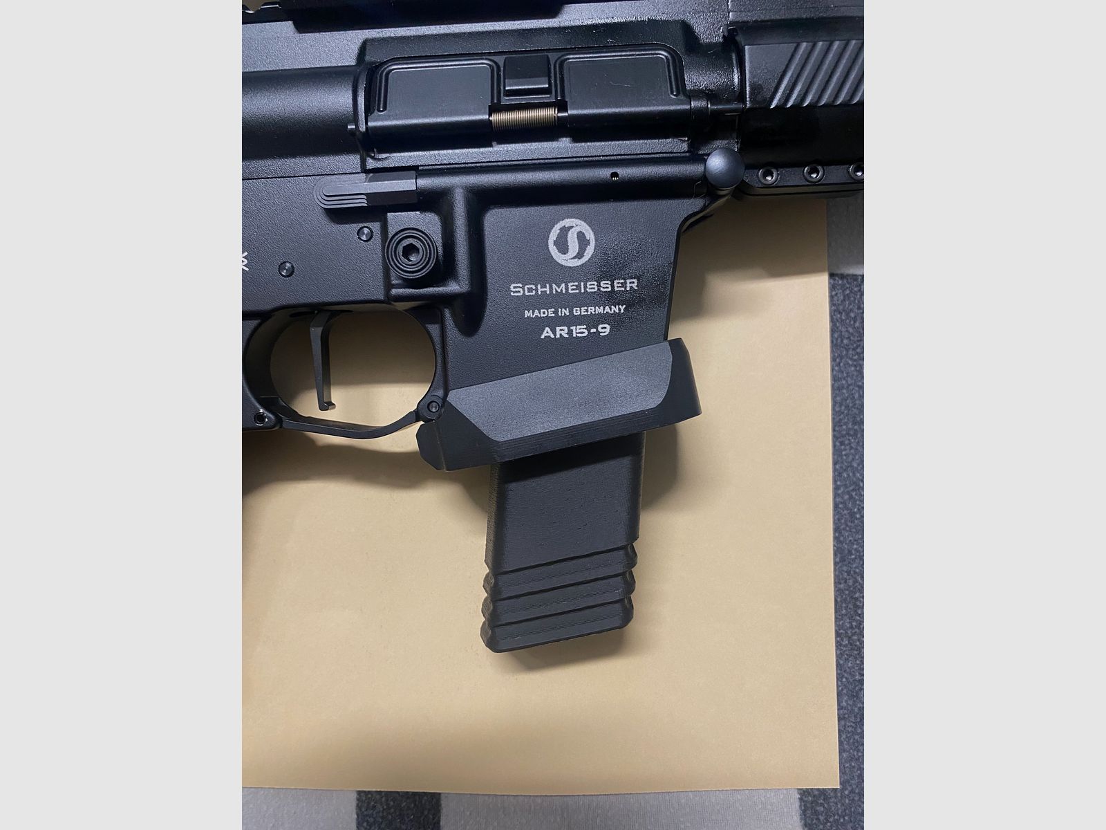 Magazinverlängerungen / Griffstück für Schmeisser AR15 PCC 