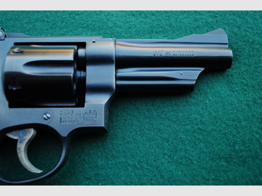 Smith & Wesson Mod. 28-2, Highway Patrolman, 4 " LL