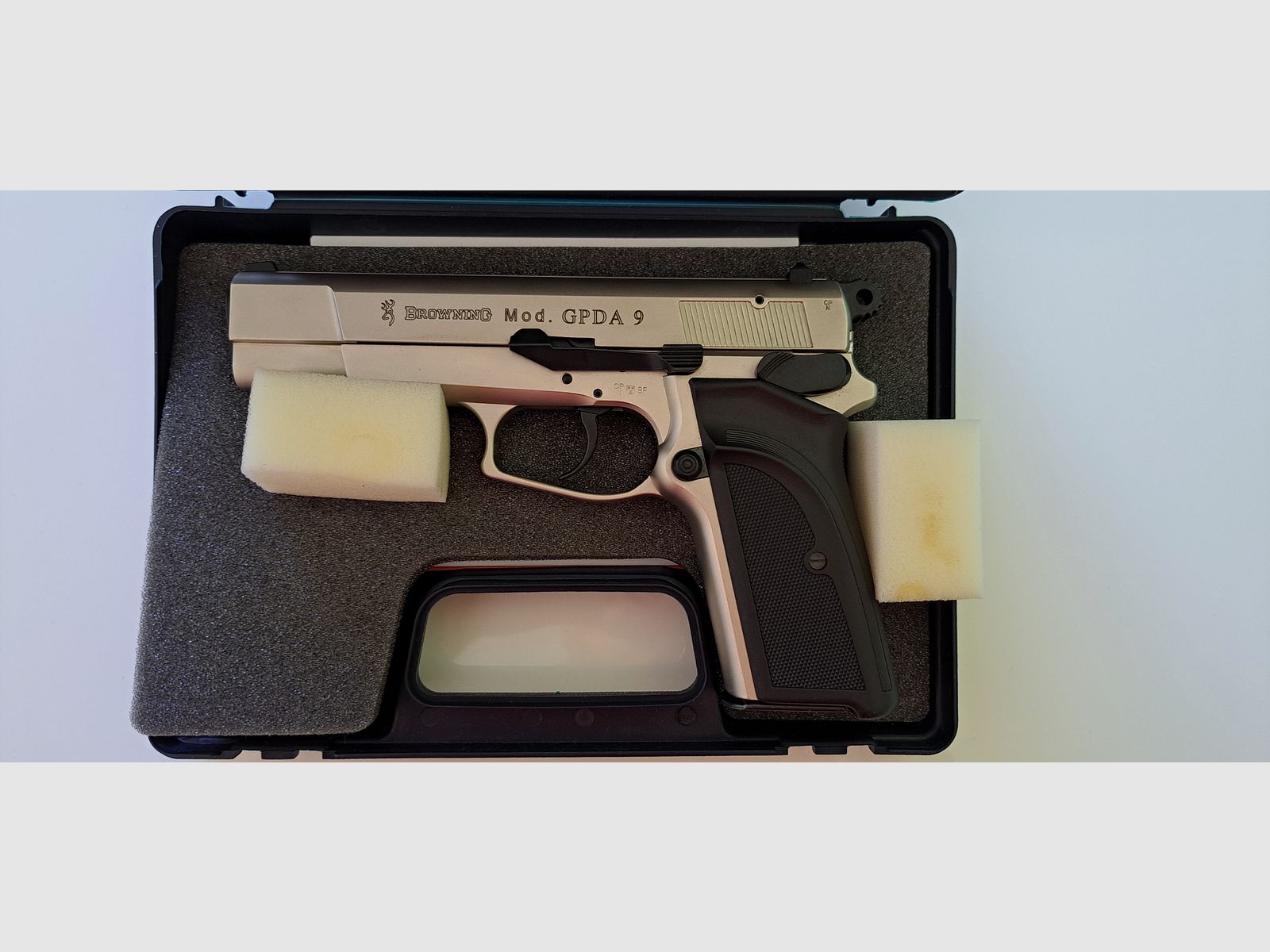Browning GPDA 9, nickel, Umarex blank firing pistol