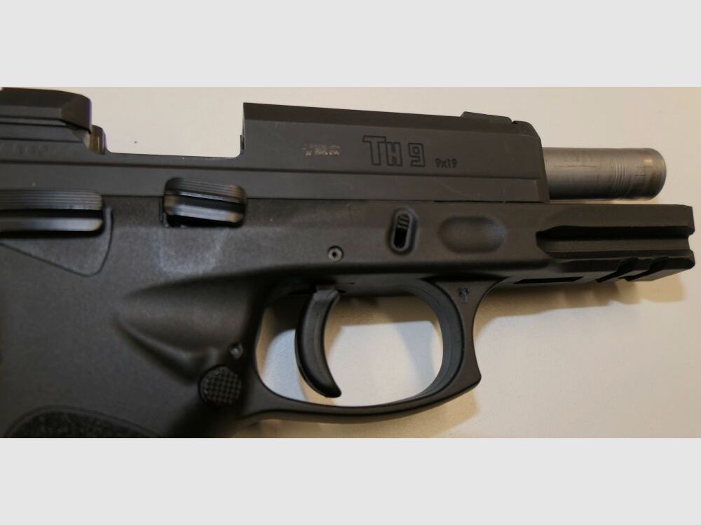 Taurus TH 9