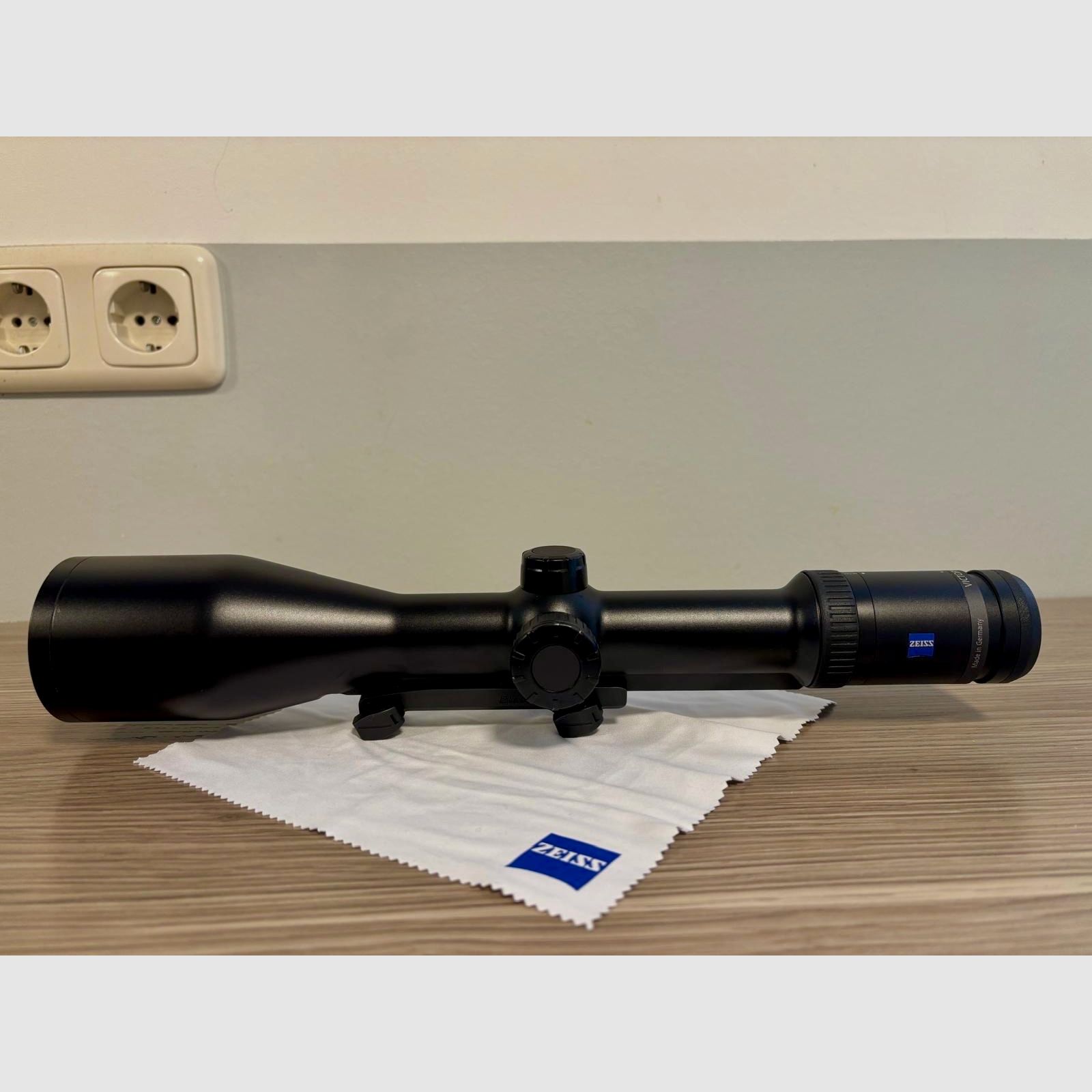Zeiss Victory HT - 3-12x56 M Abs. 60 bel inklusive Blaser Sattelmontage