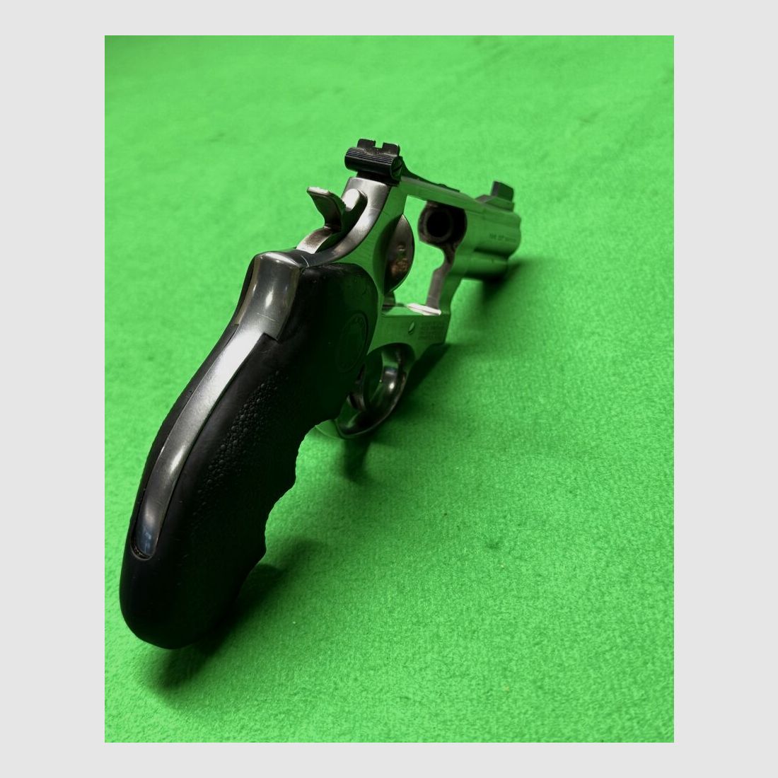 Smith & Wesson 686-5, Bild 3 von 3