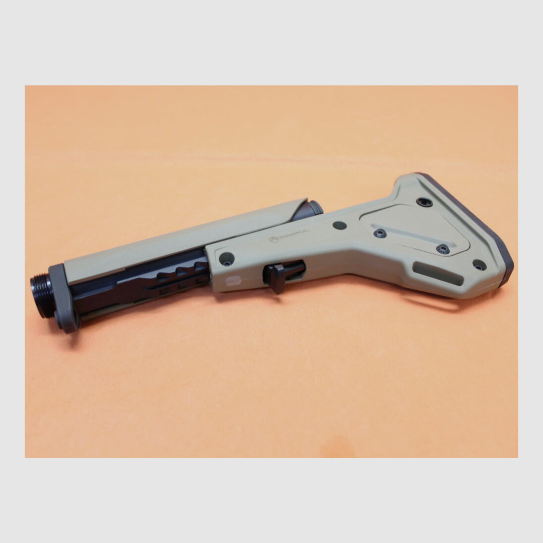 Magpul AR-15: Buttstock Magpul UBR 2.0 (MAG482-FDE) Utility/Battle Rifle Stock Polymer Flat Dark Earth