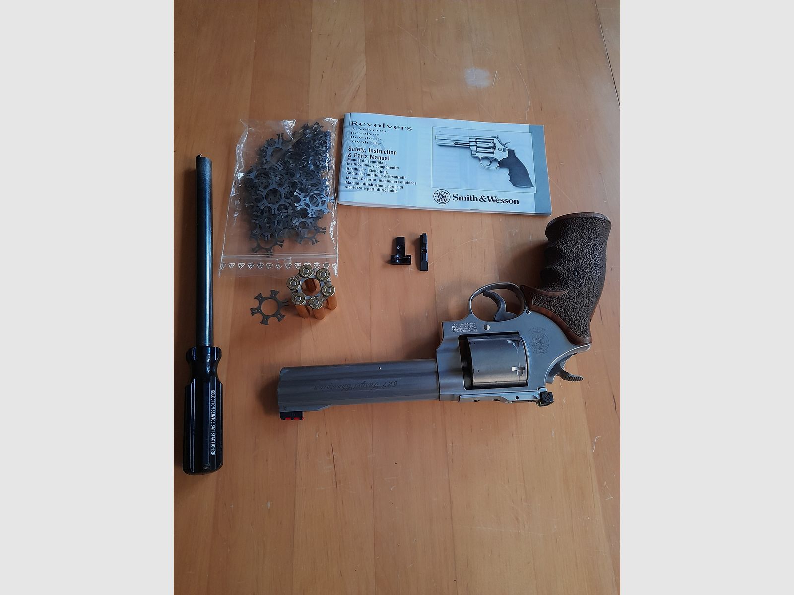 S&W 627 Target Champion 6 inches (.38 Special/.357 Magnum)