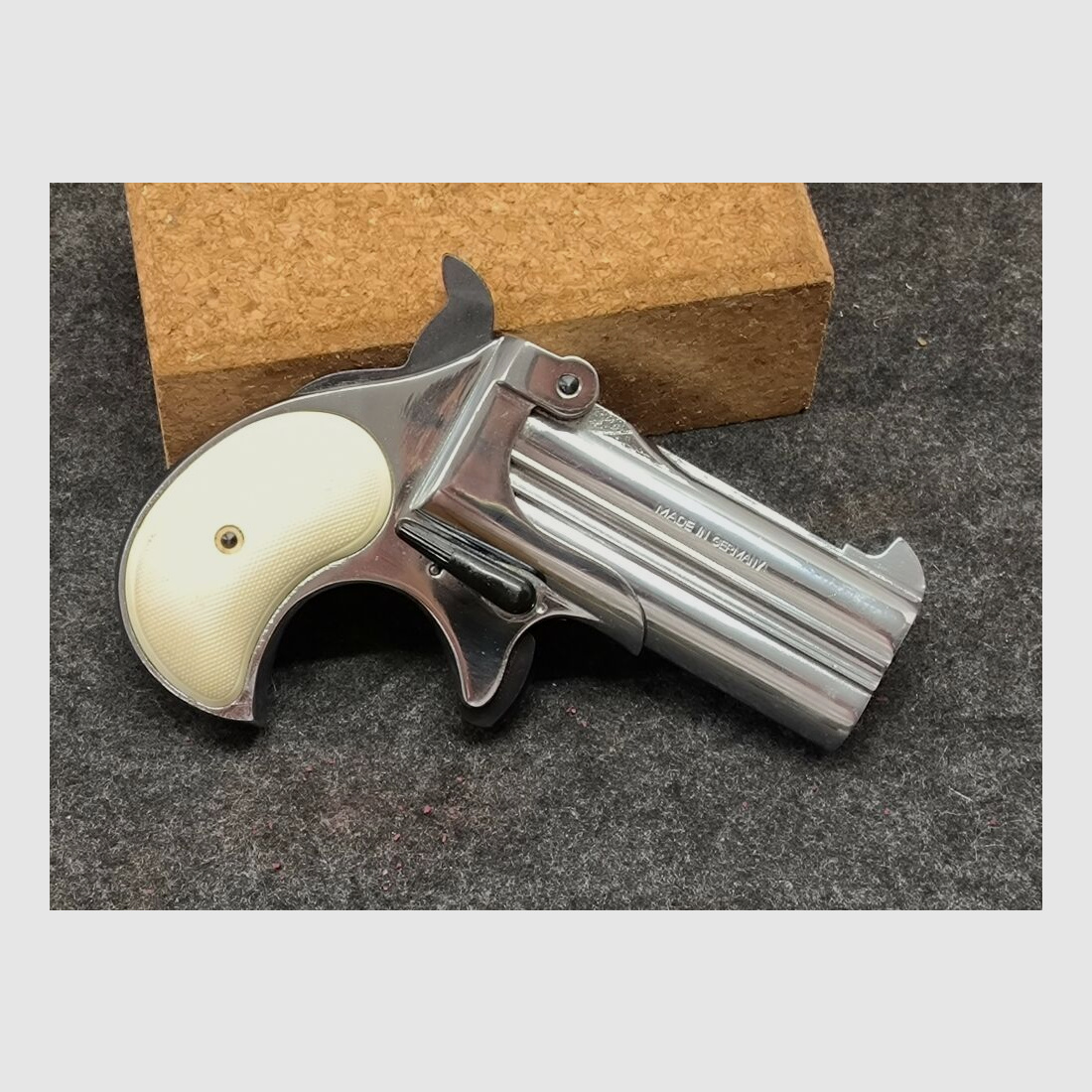 Röhm	 Mod. 17 Derringer - verchromt