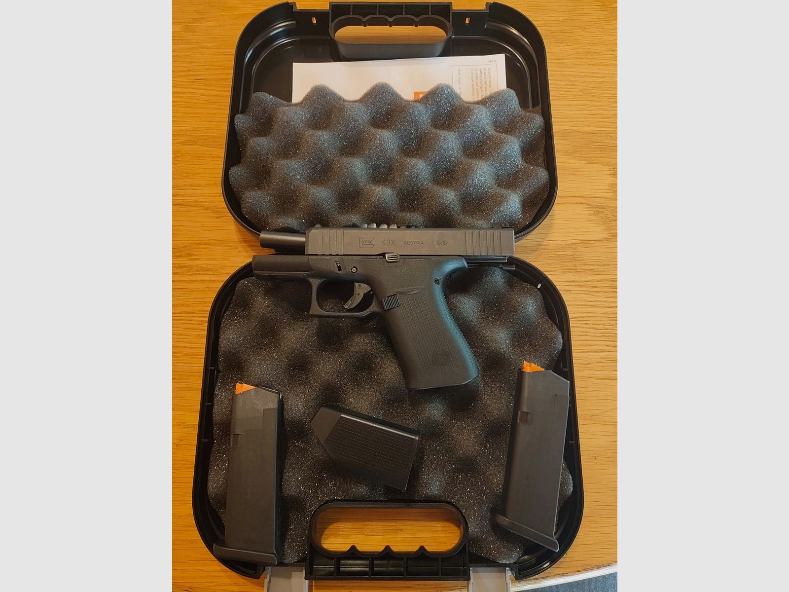 Glock 43X 9x19 mm – Top Zustand, nur ca. 50 Schuss, inkl. Holster & 180 Schuss Norma Safeguard