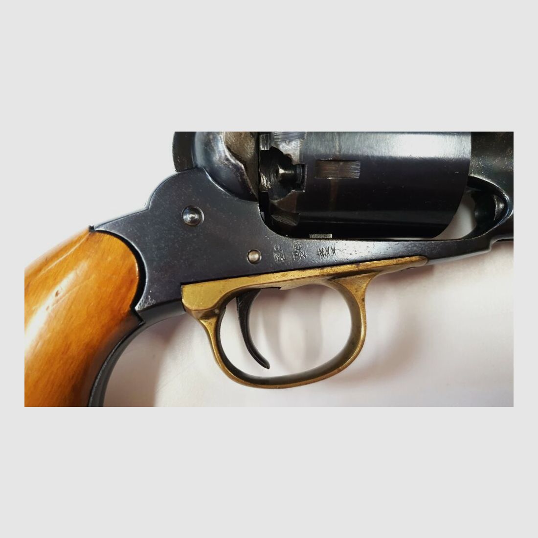 Hege Uberti percussion revolver Hege Uberti Mod. 1858 New Army .44