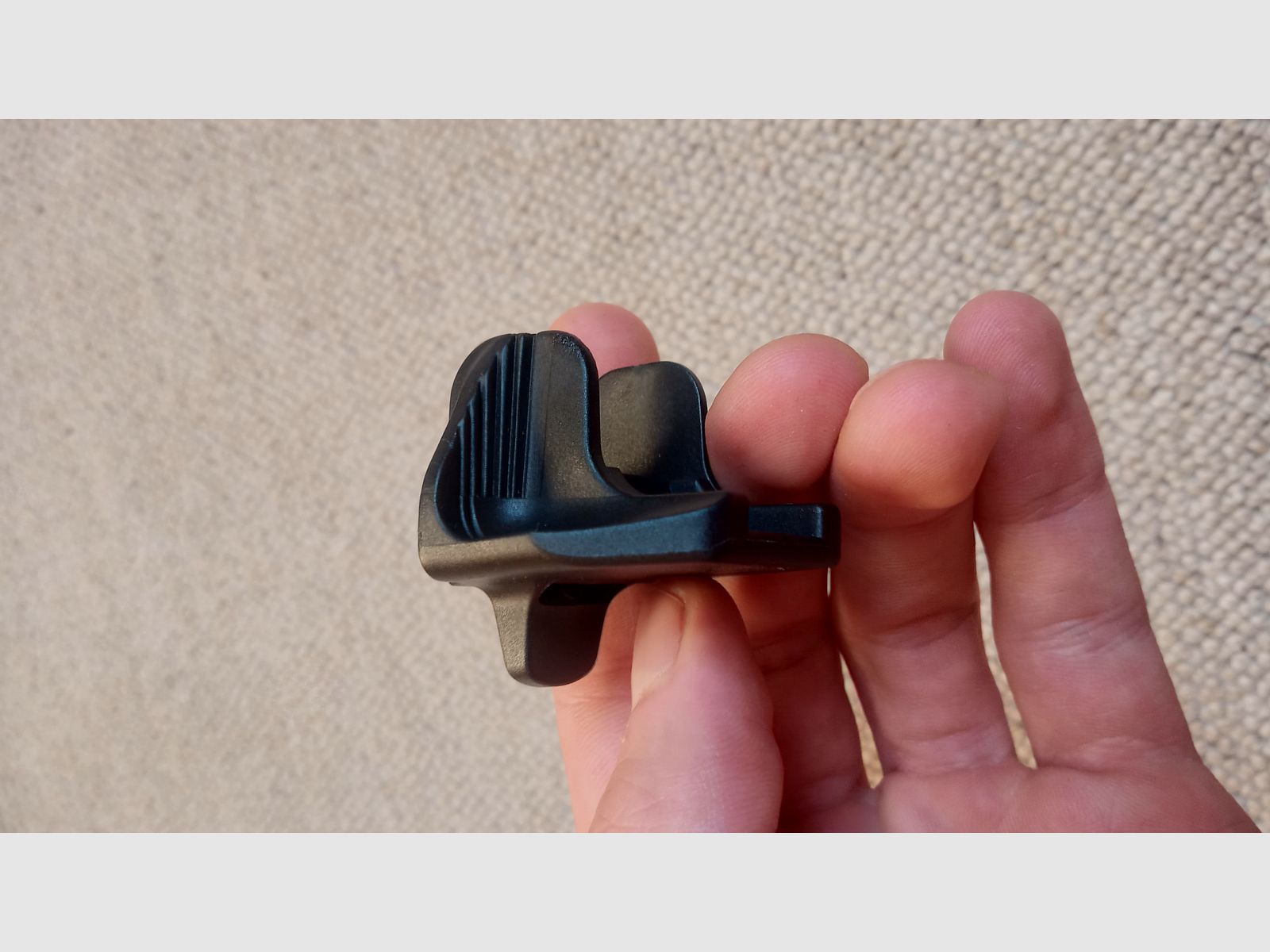 Leva del caricatore estesa CAA Quick-Release per AK47 / AK74 / AK-100 / Tacticool-cose che nessuno ha bisogno