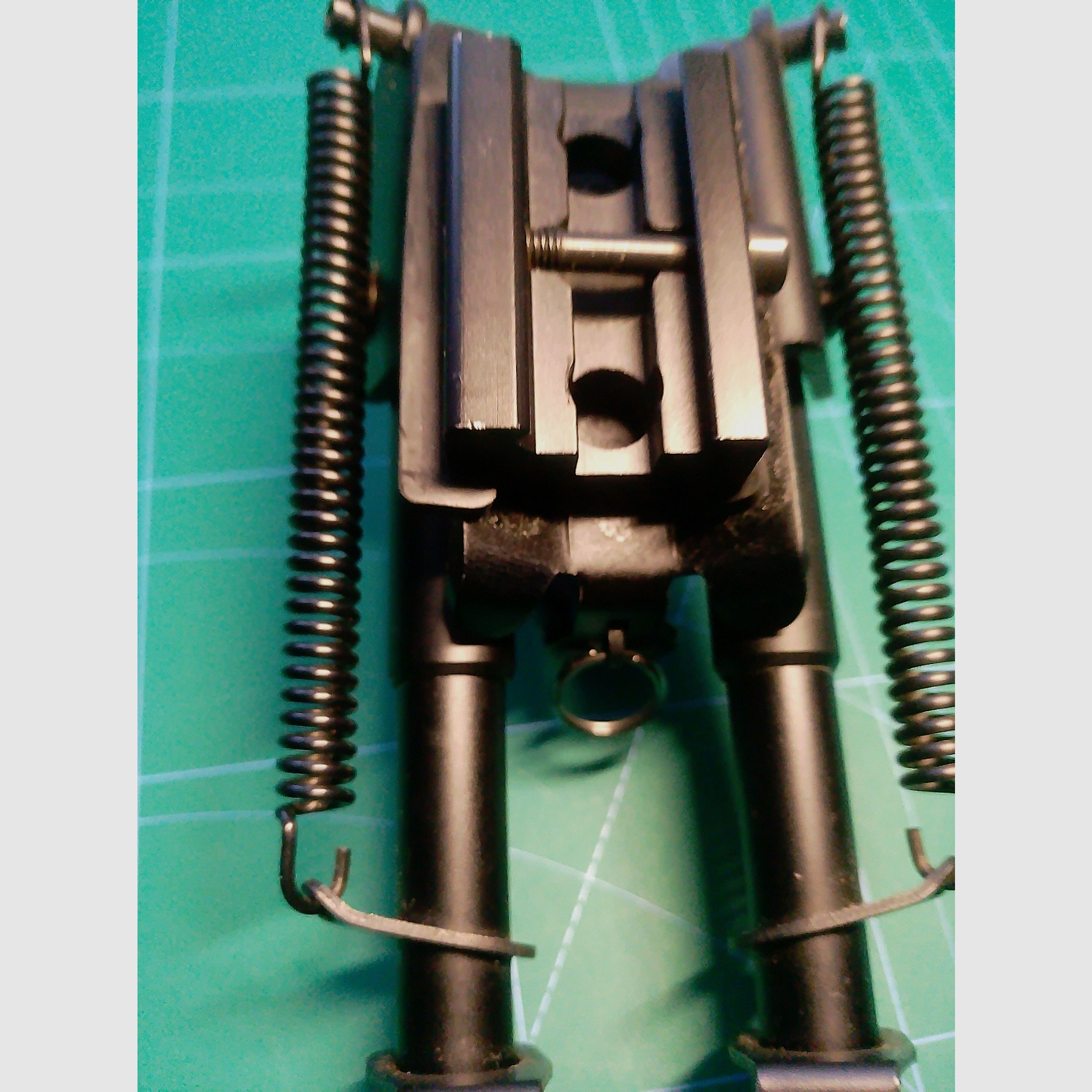 Zweibein 22 mm Metall Airmagnum PCP Gewehr mit Federn höhenverstellbar Gummi an den Füßen