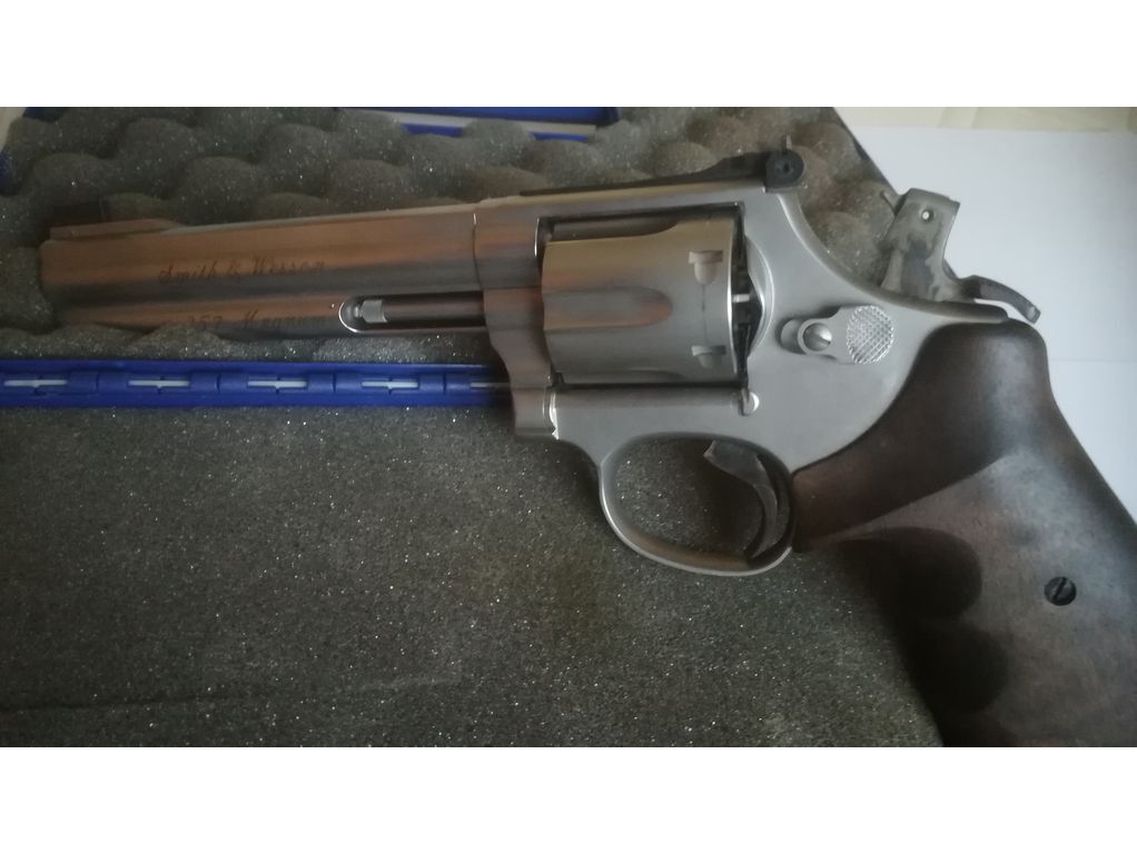 Smith & Wesson 686-4 Target Champion .357 Magnum 6"-Lauf (S)
