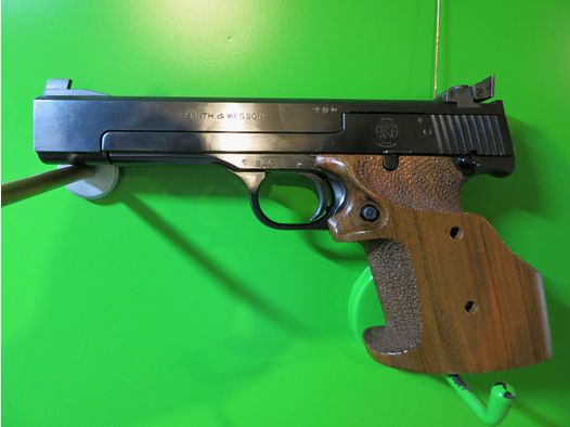 Smith & Wesson Model 41, .22lr, Sportpistole       #65-