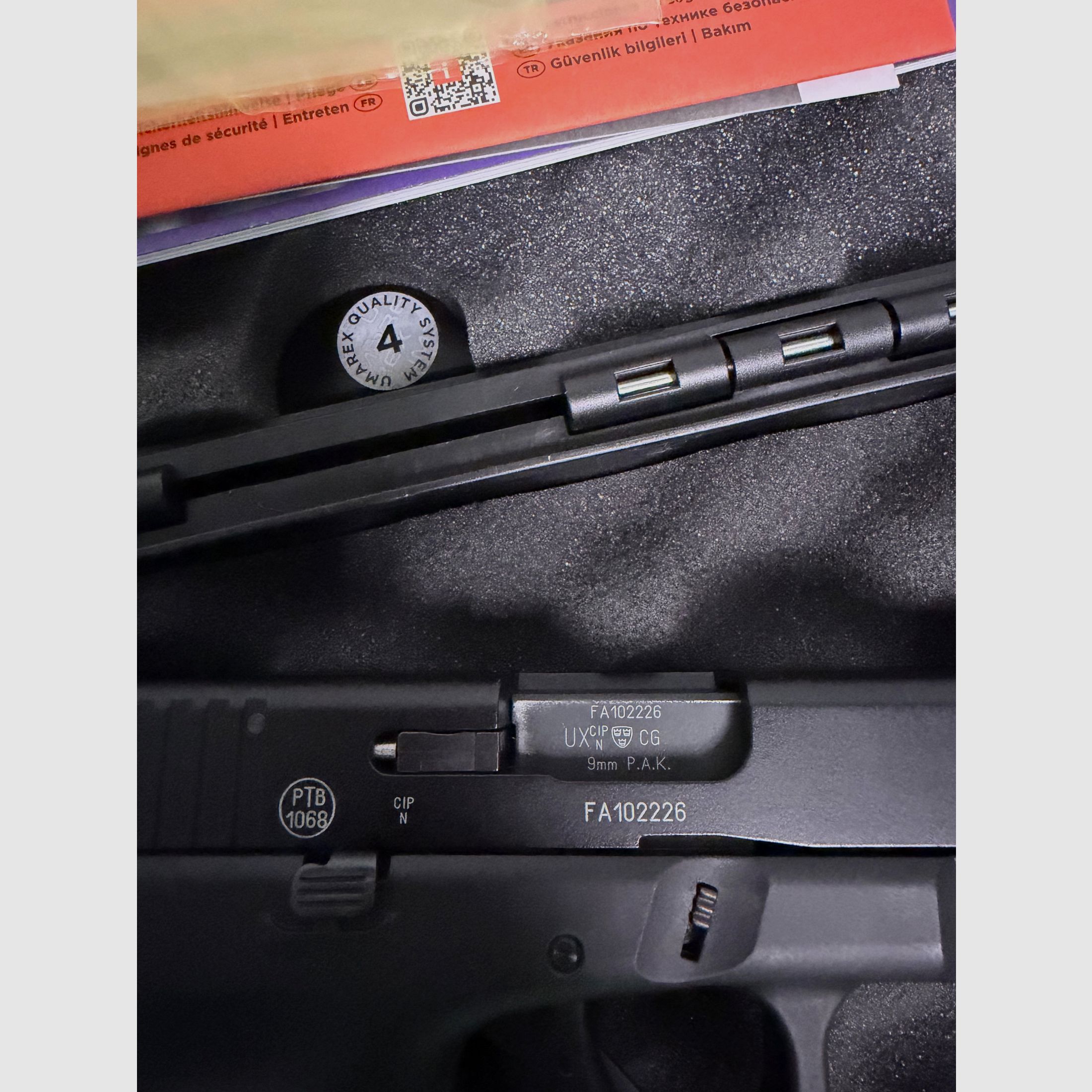 Umarex Glock 17 Gen. 5 – 9 mm P.A.K. – sehr guter Zustand – Festpreis, Bild 3 von 3