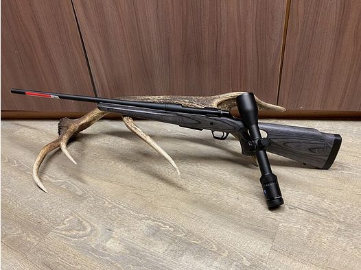 Winchester XPR Thumbhole, con Zeiss Conquest V6 2-12x50