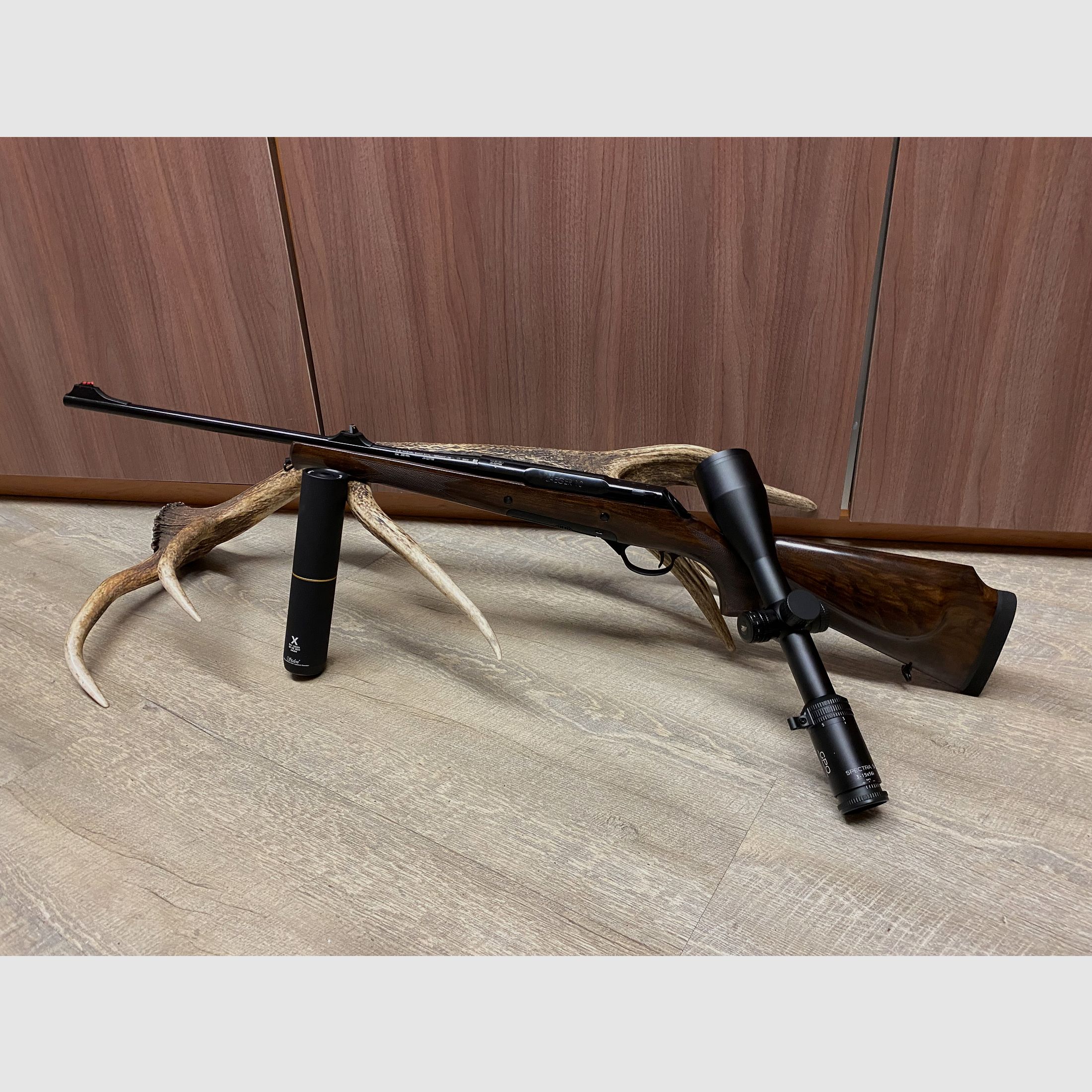Haenel Jaeger 10 Lady Timber, met GPO Spectra 5x 3-15x56 & Stalon X108