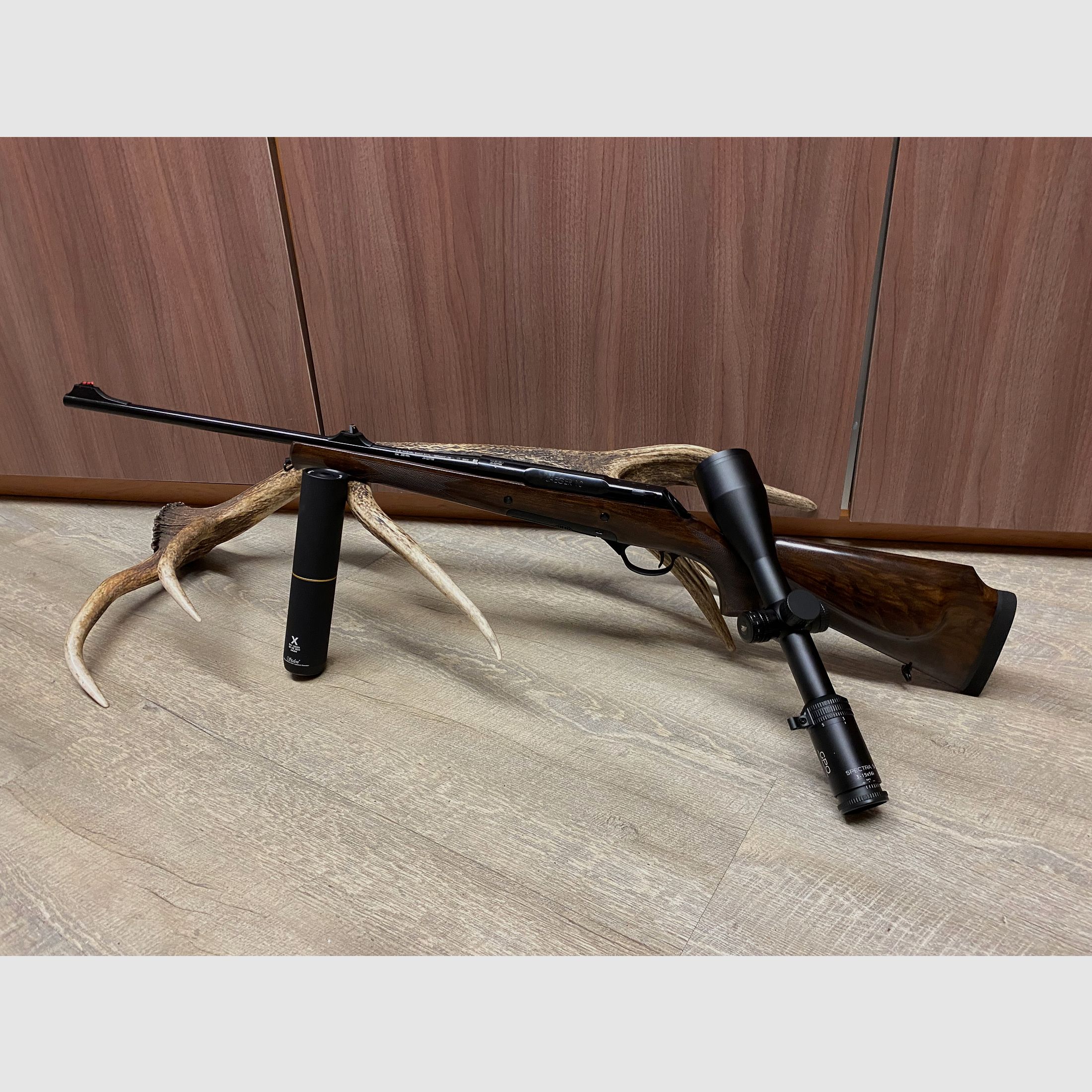 Haenel Jaeger 10 Lady Timber, with GPO Spectra 5x 3-15x56 & Stalon X108