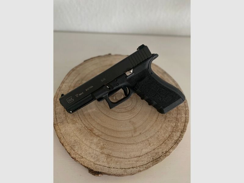 Pistole Glock 17 Gen4 Kal.9mm Luger gebraucht