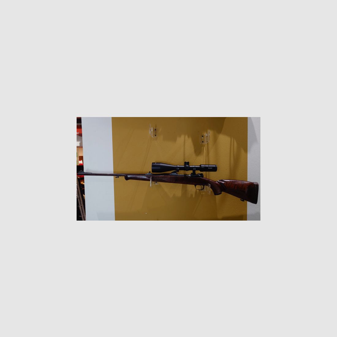 RIFLE REPETIDOR FRANKONIA M98 - 9,3x62 CON BUSHNELL PRIME 3-12x56 CERCANO A NUEVO
