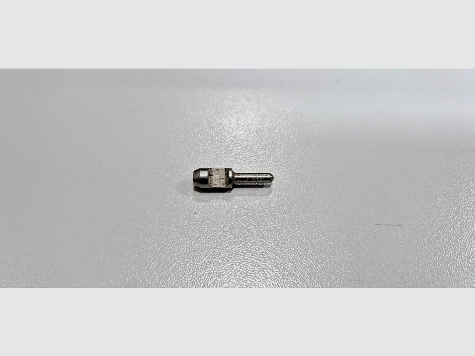 ZÜNDSTIFT ZU IDENTIFIZIEREN