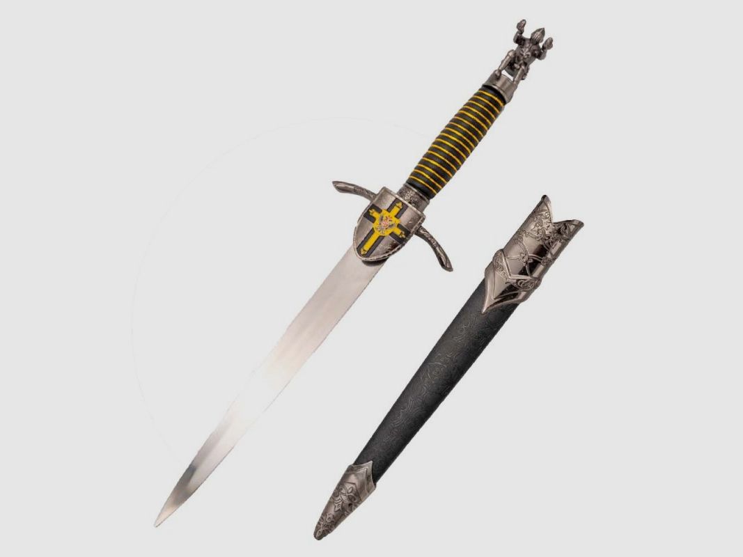 Knight's dagger with armored warrior