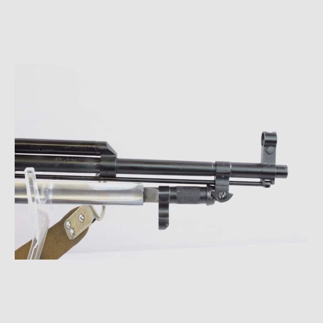 Rifle semiautomático TOZ SKS 45 - 7,62x39