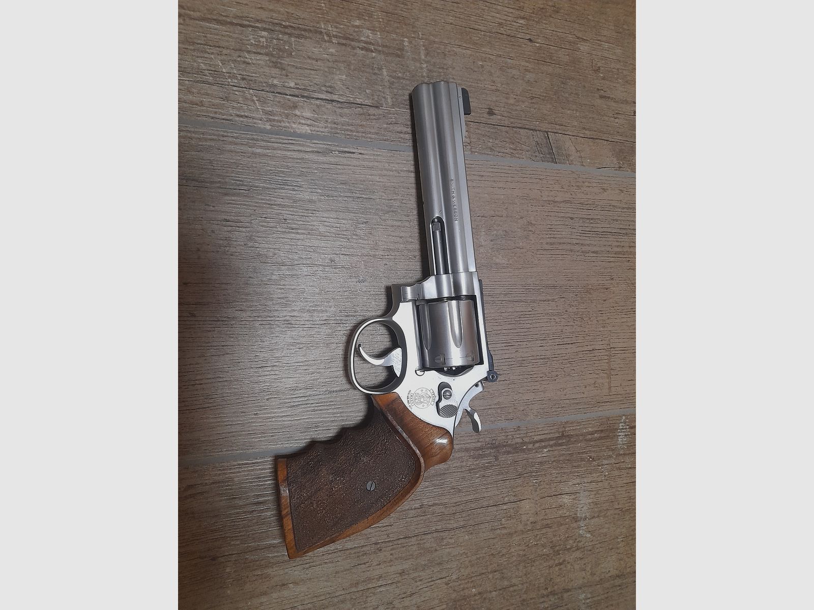 Smith & Wesson 686 Target Champion