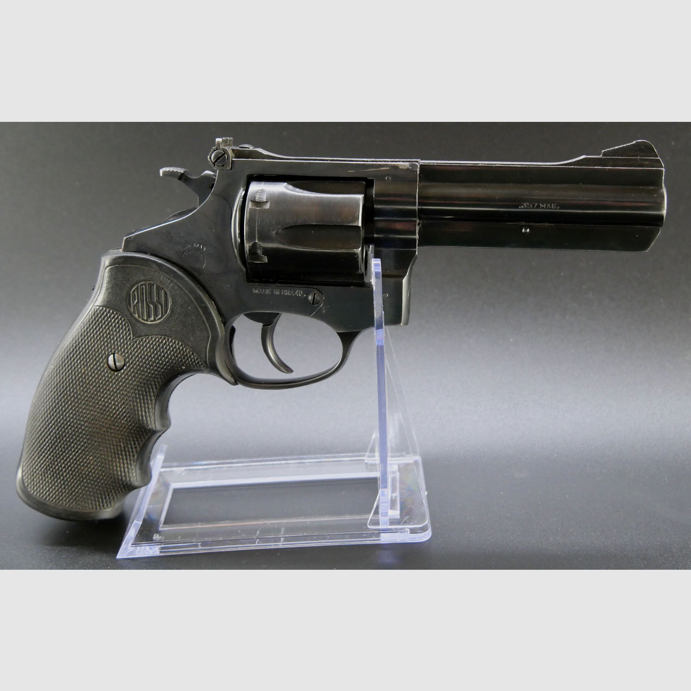 Rossi M971 Revolver .357Mag Gummigriffschalen 6-schü. Trommel