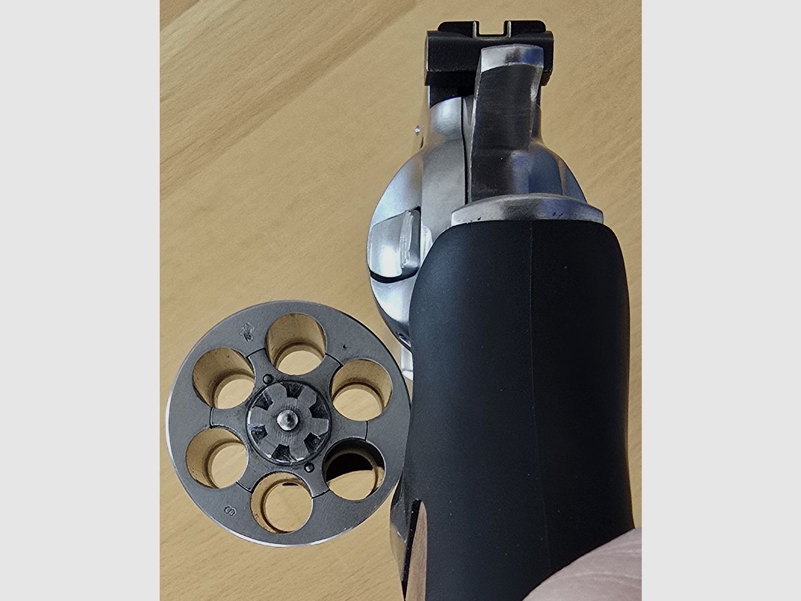 Revolver RUGER GP100 .357 Mag. 6 colpi