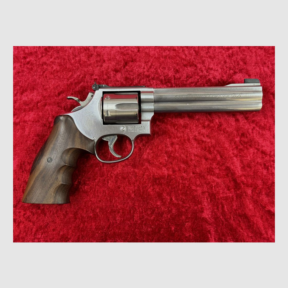 Smith & Wesson 686-4 Target Champion DL