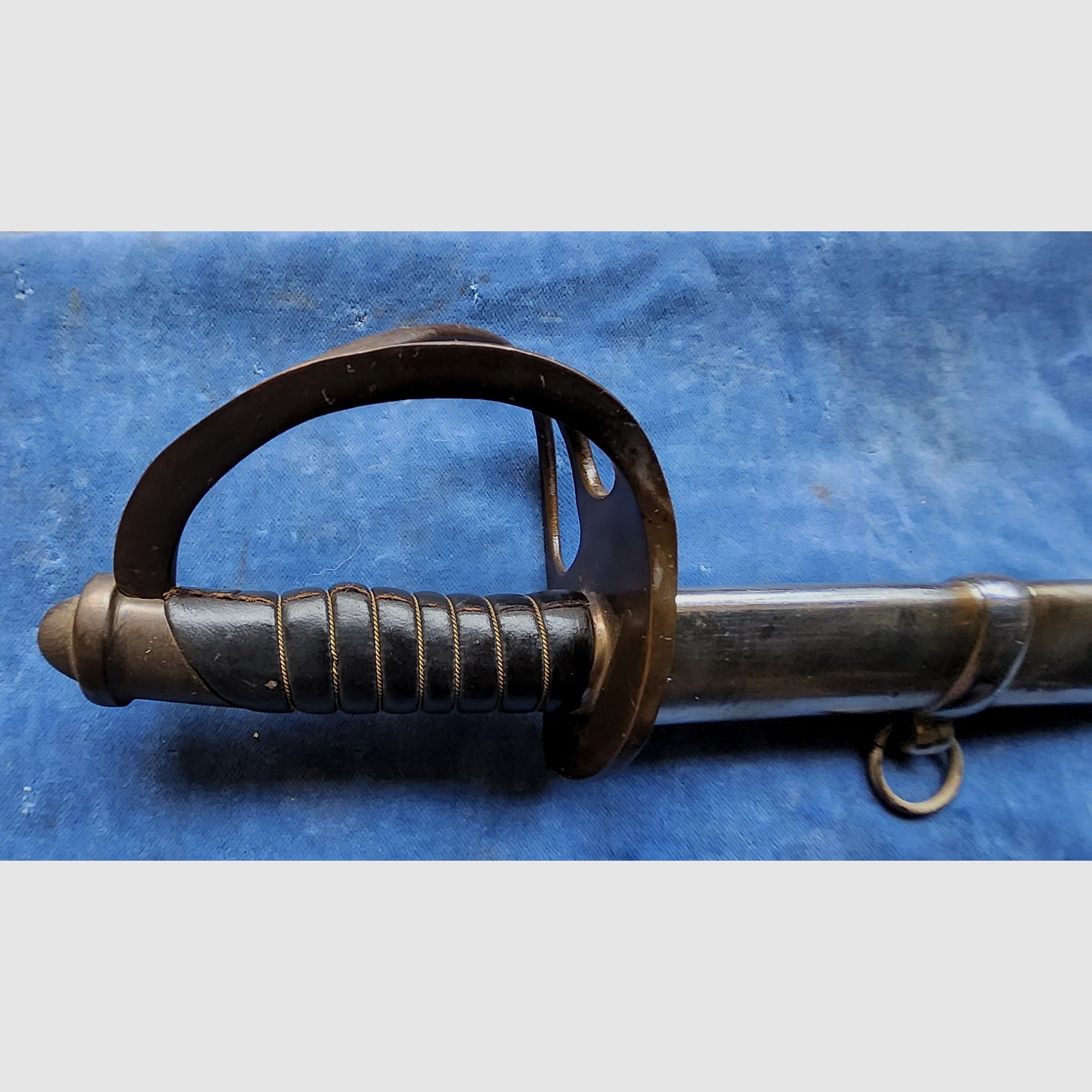 Short saber, image 3 of 8
