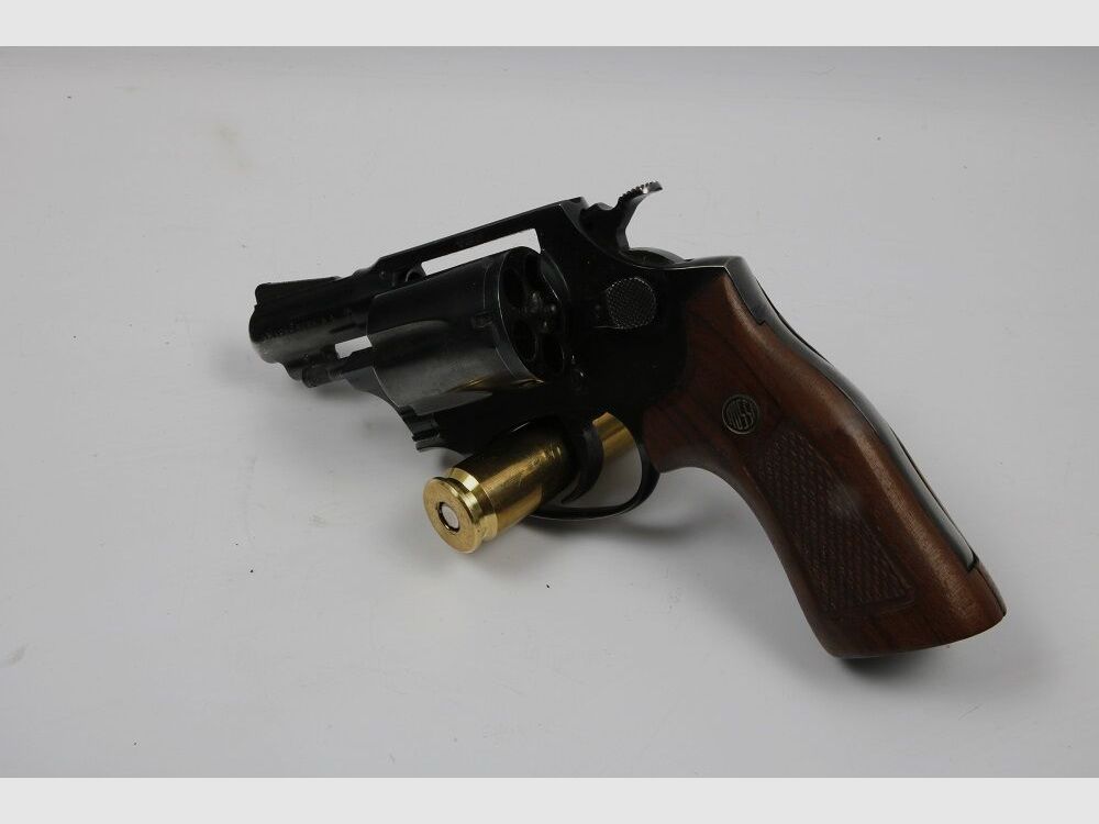 Amadeo Rossi M27