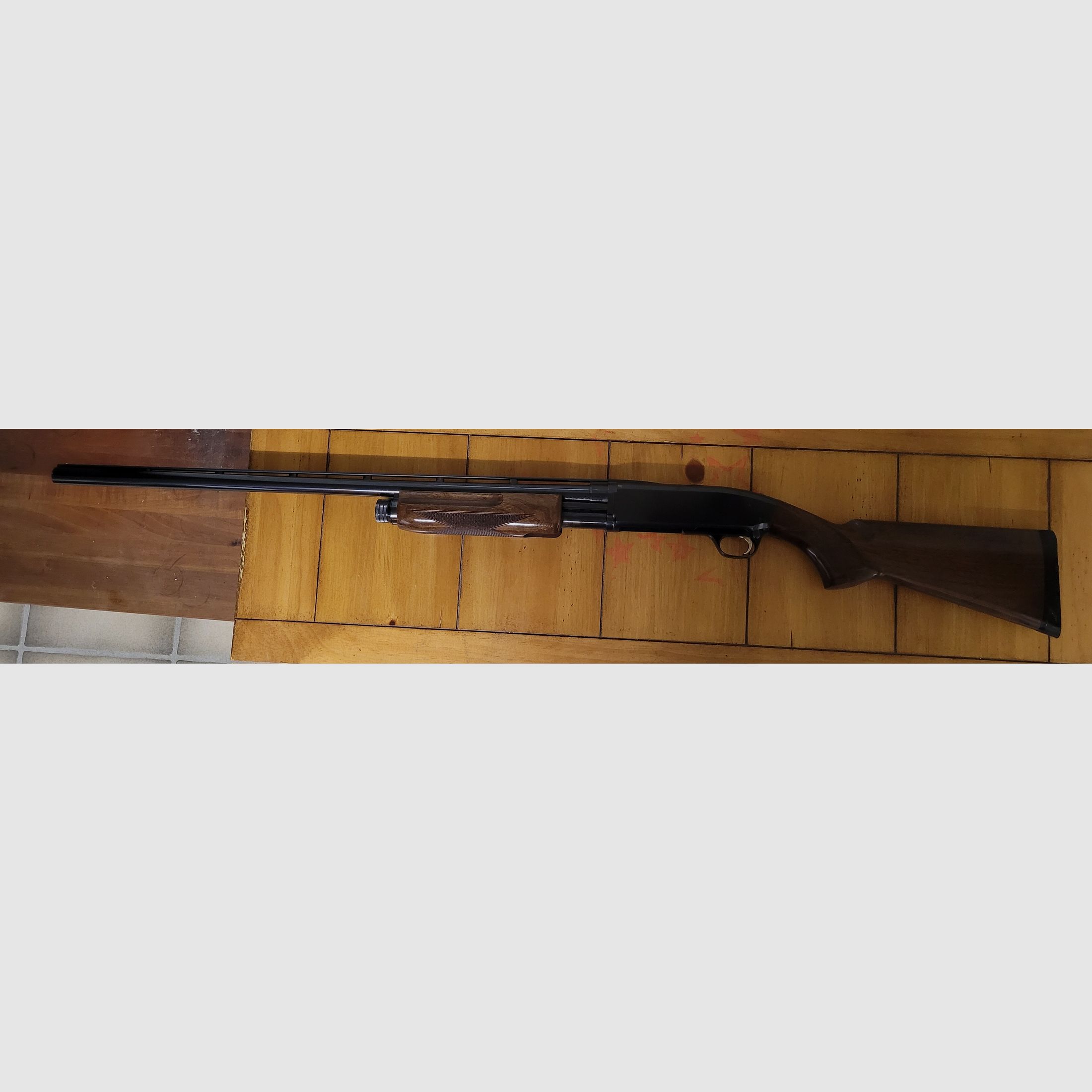  Browning BPS Field Vorderschaftrepetierer