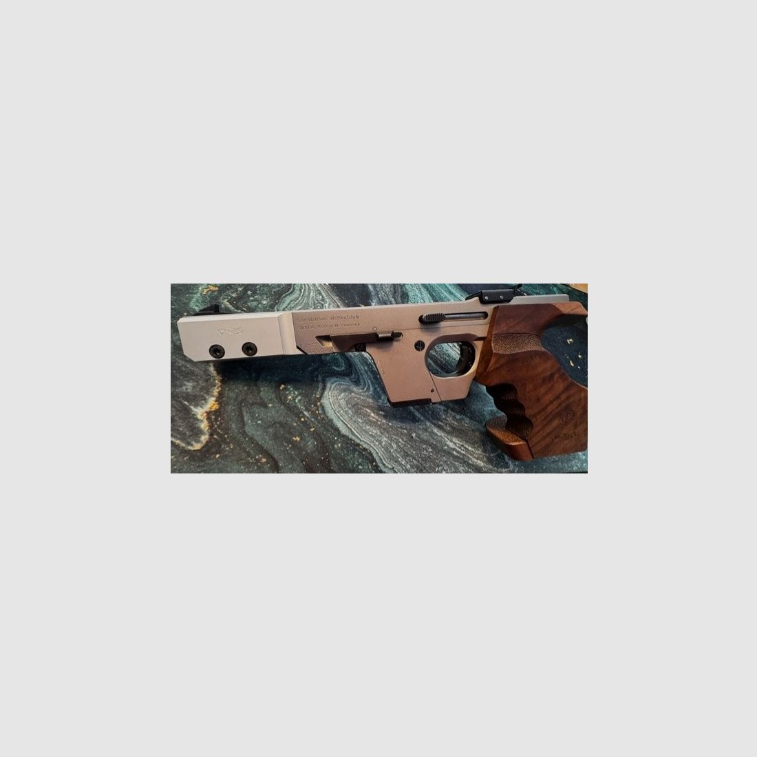 Walther GSP .22 l.r. met barrel weight