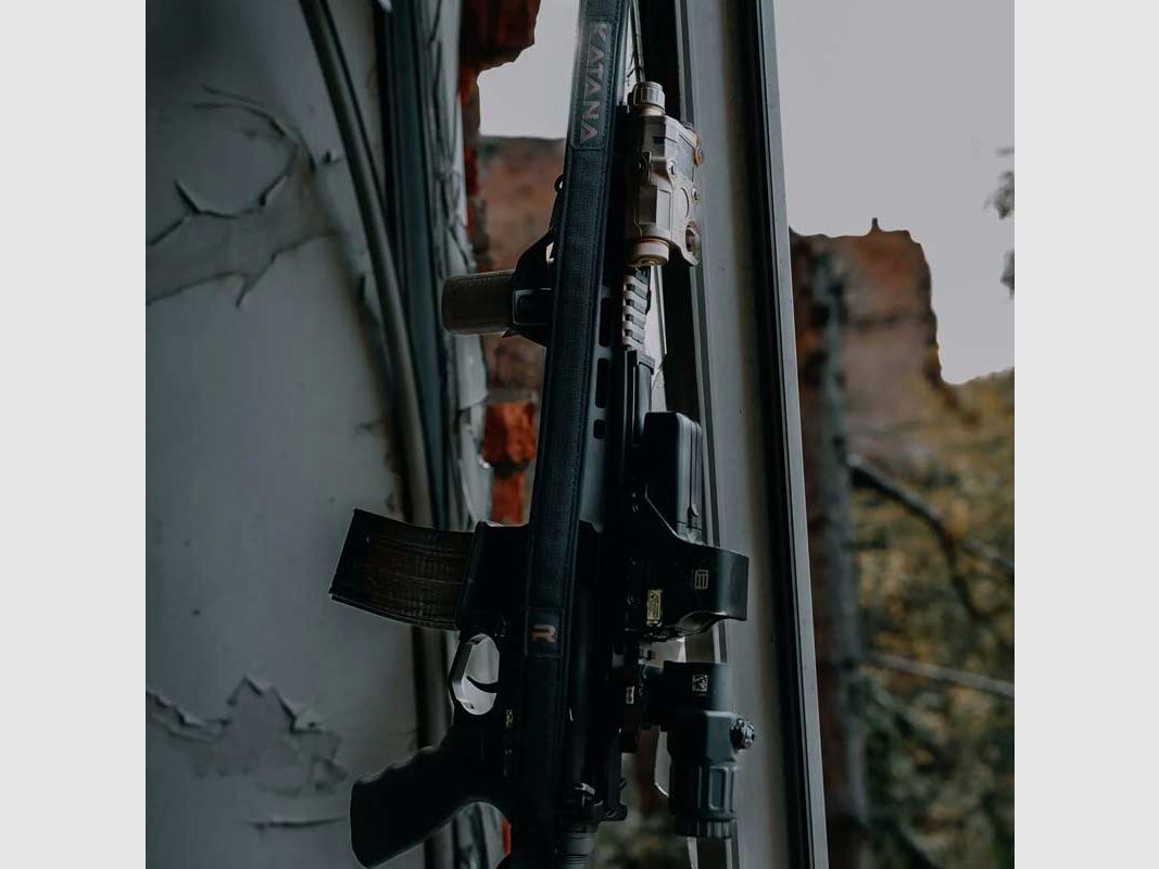 Pas nośny do broni RAGNAROK KATANA - karabińczyki HK - Czarny, zdjęcie 3 z 4