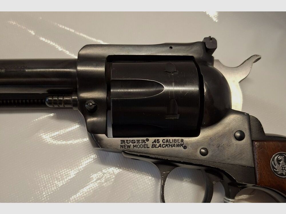Ruger Black Hawk, image 2 of 7