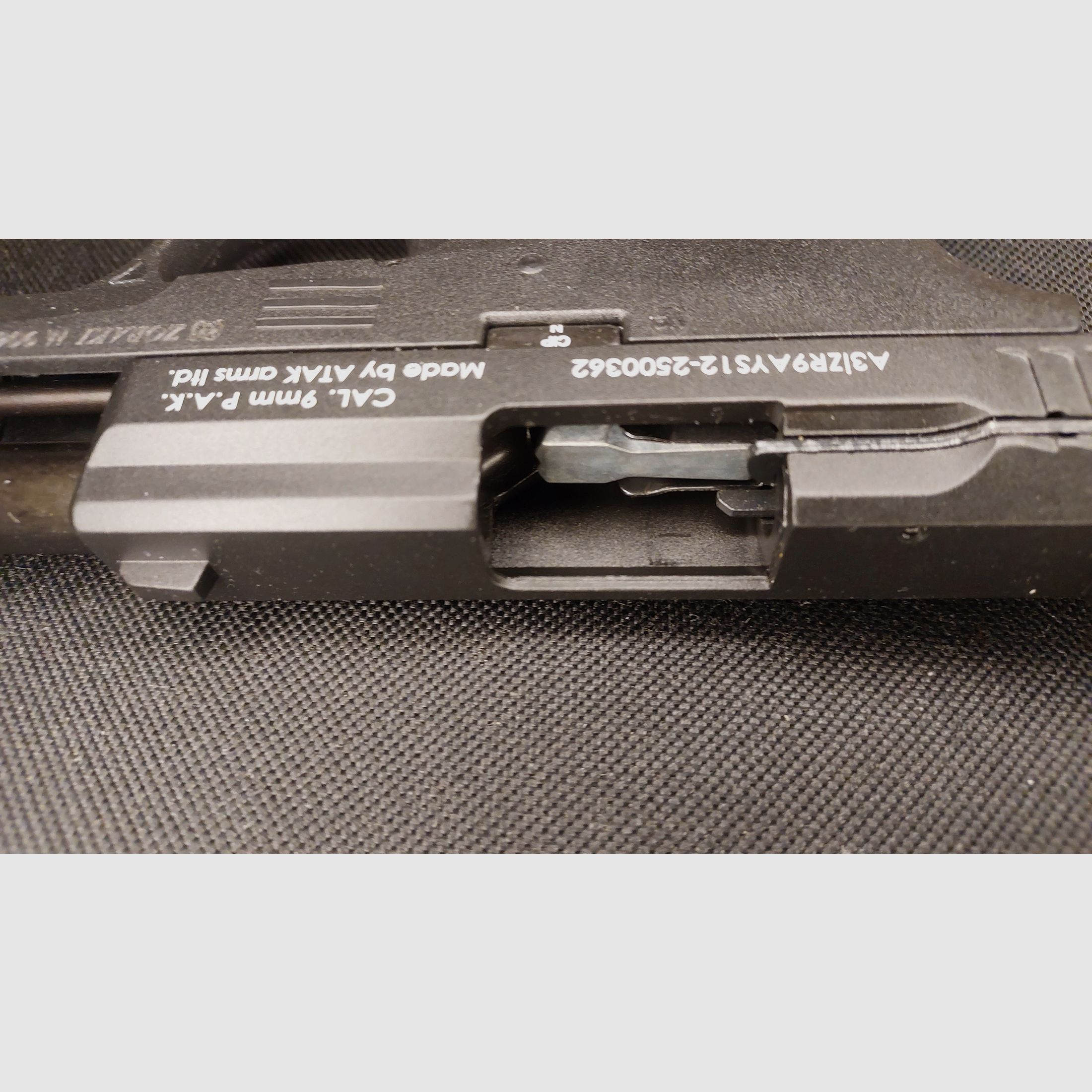 Zoraki 906-P blank firing pistol blued black 9mm P.A.K. (PTB 1099) - 906 like new!