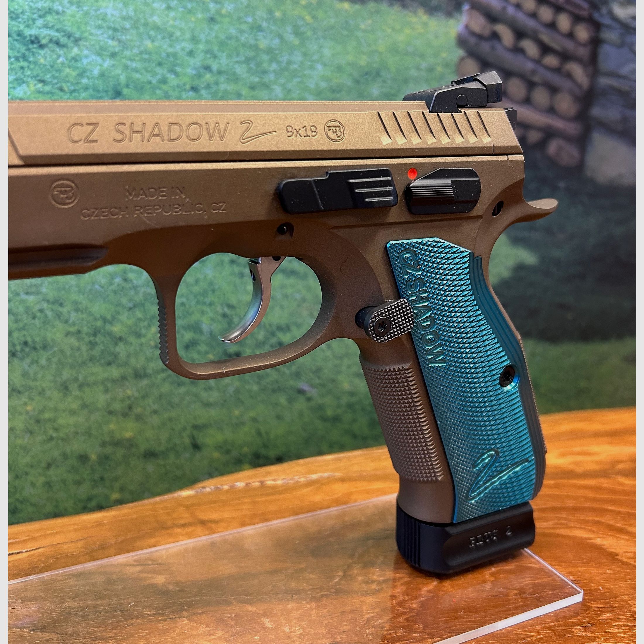 CZ Shadow 2 / COULEURS SPÉCIALES / MÉGA OFFRE
