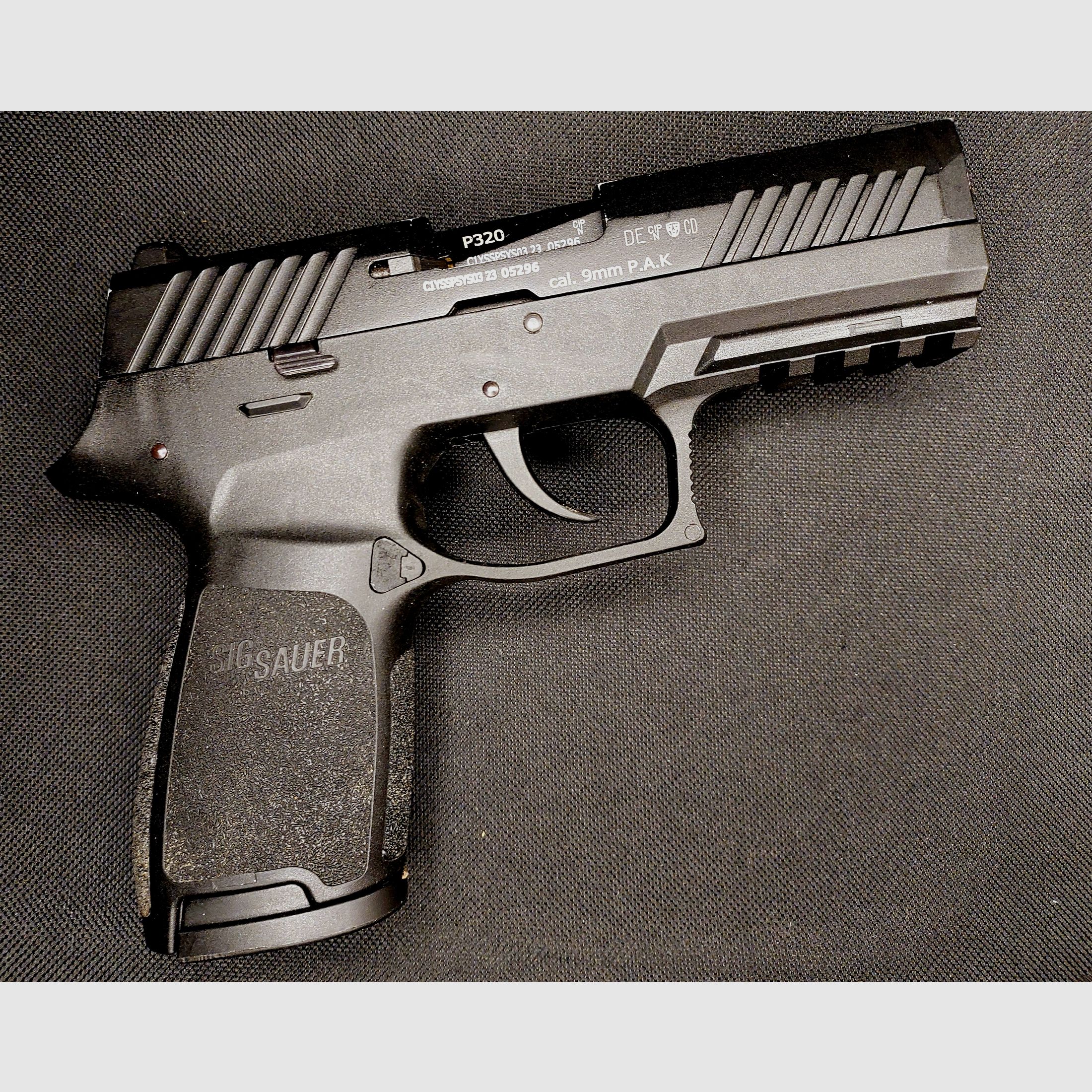 Sig Sauer P320 blank firing pistol in caliber 9 mm P.A.K. Black in the original SIG case (PTB 1038)