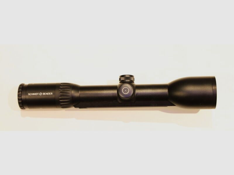 Schmidt & Bender Polar T96 | Vergrößerung: 2,5-10x50 | Absehen: D7