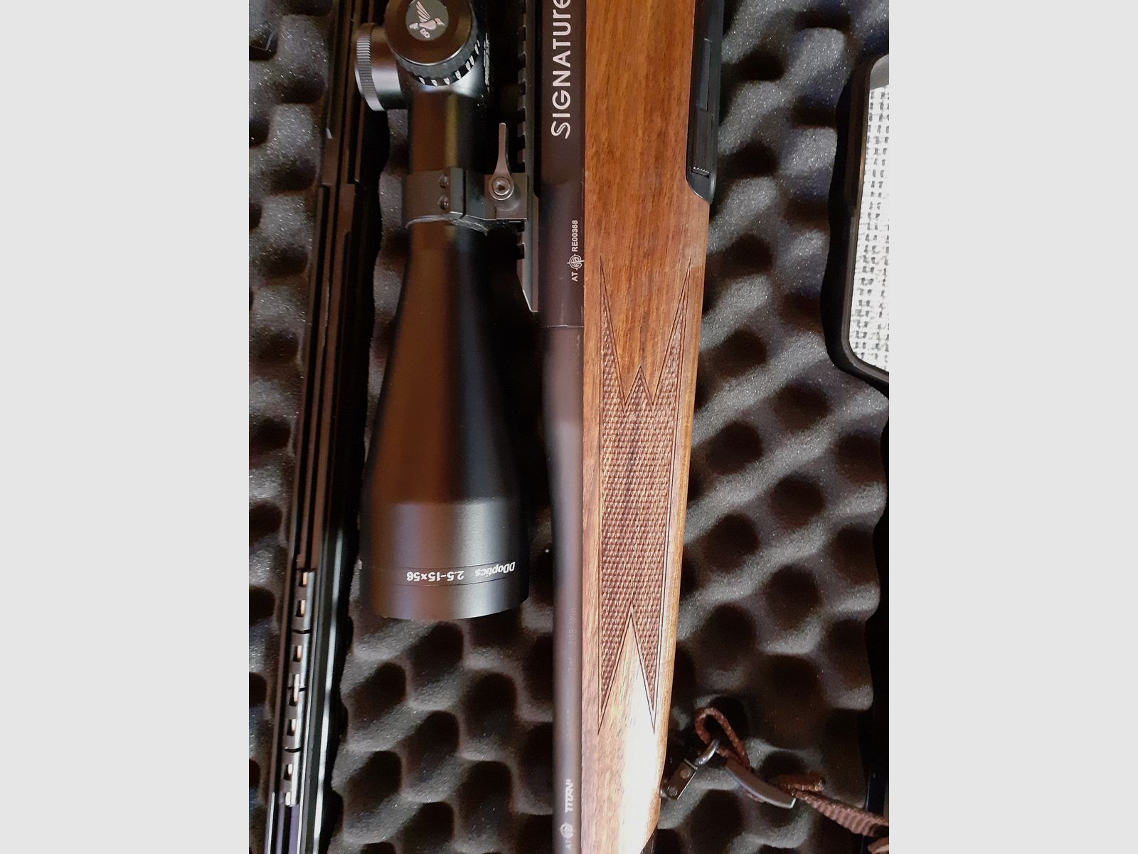 Rößler Signature Titan 6 herhalingsgeweer met doorlopend loop